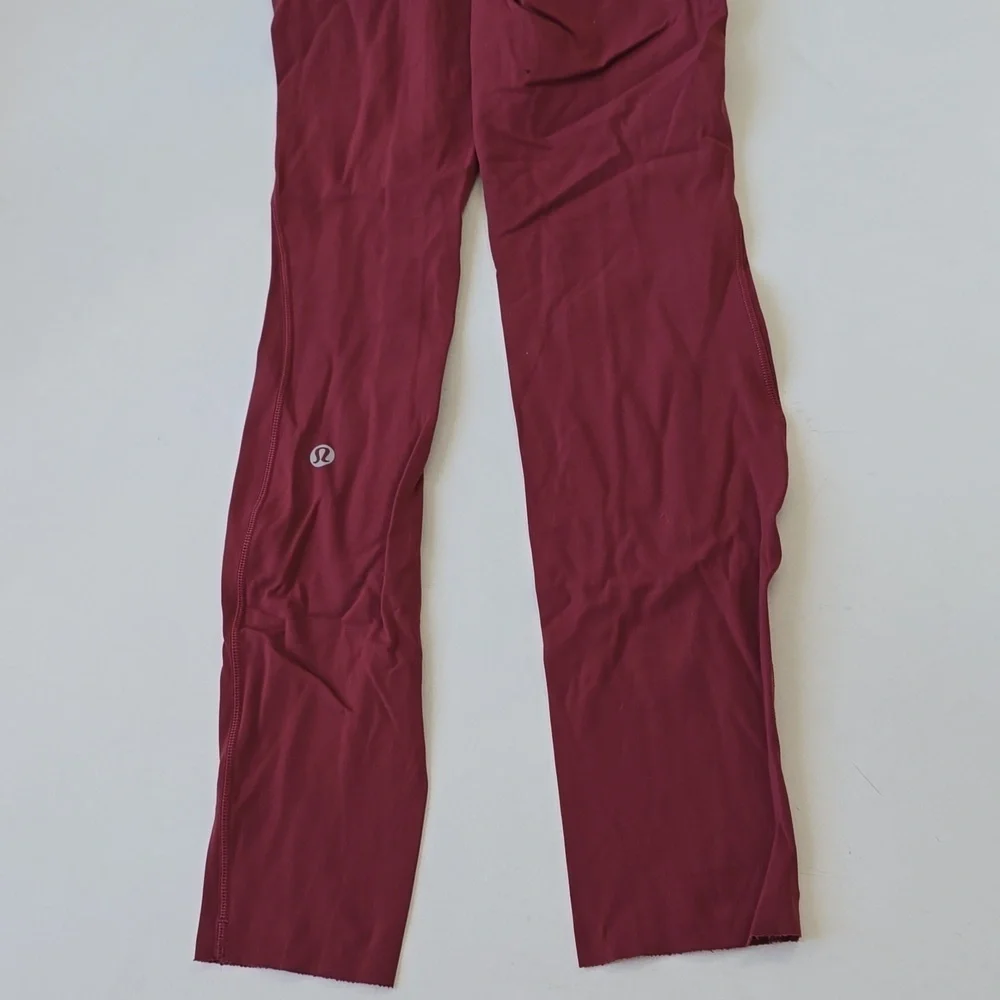 Lululemon Base Pace High-Rise Tight 28